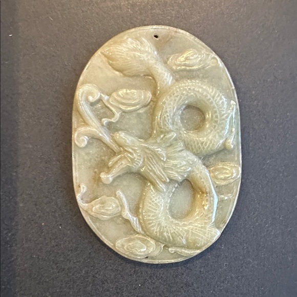 Jewelry - Vintage Jade Plaque